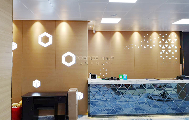 柏爾思木紋鋁單板生產(chǎn)廠家