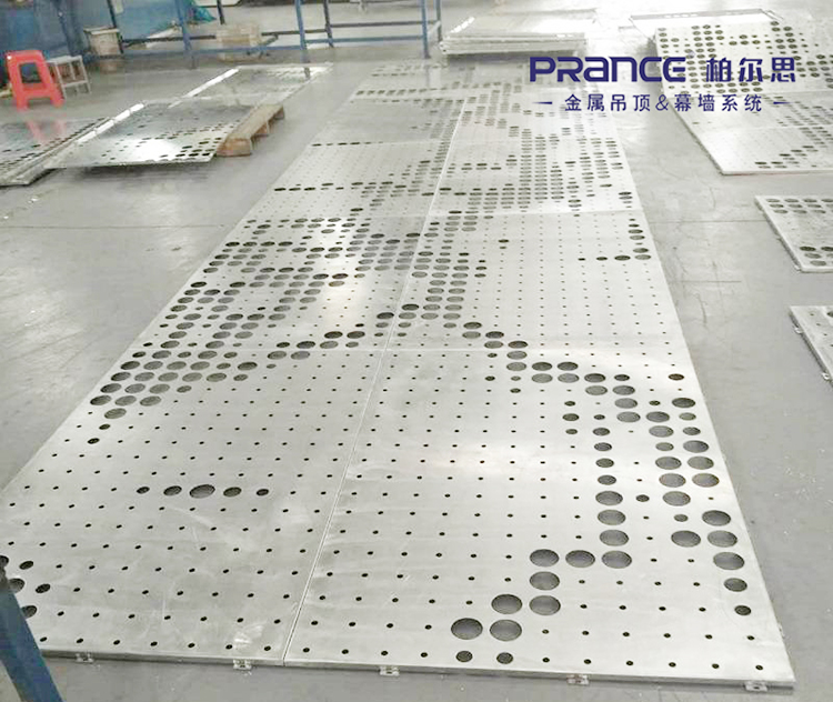 柏爾思沖孔鋁單板